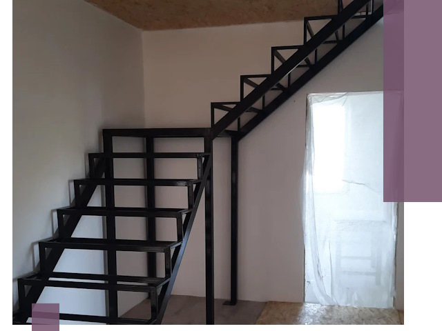 Ремонт металлических лестниц в Топках: быстро и надежно