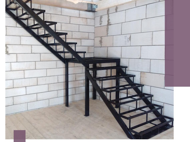 Лестницы на металлокаркасе под ключ в Топках — изготовление и монтаж