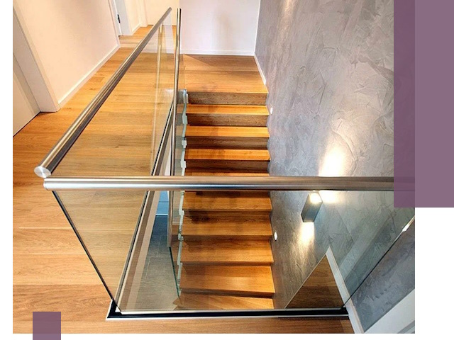 Перила для лестницы в доме — изготовление и монтаж в Топках