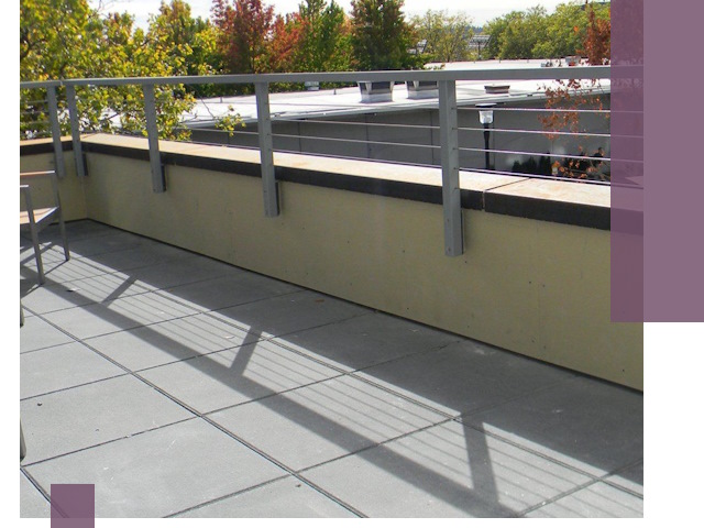 Металлические парапеты под ключ в Топках: монтаж и изготовление