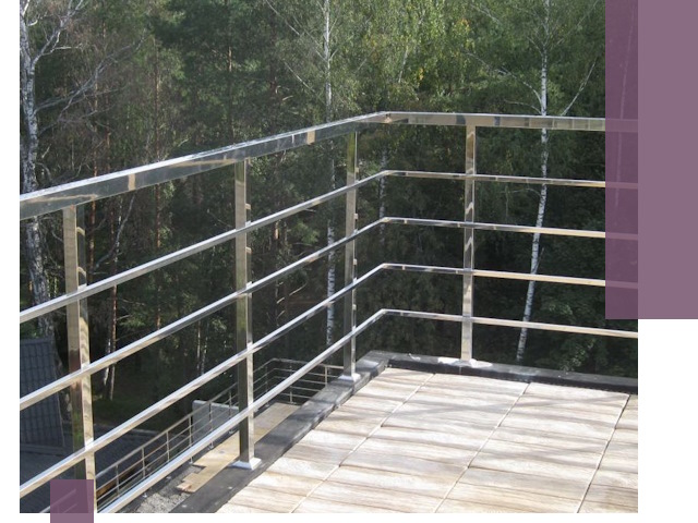 Парапеты из нержавеющей стали в Топках — изготовление и монтаж