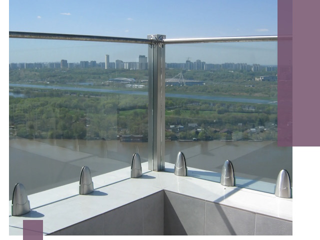 Стеклянные парапеты премиум класса в Топках для домов и бизнесов