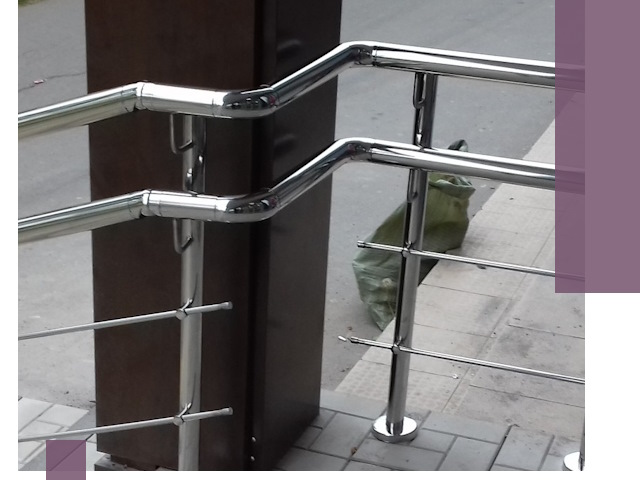 Монтаж поручней из нержавеющей стали в Топках качественно и быстро